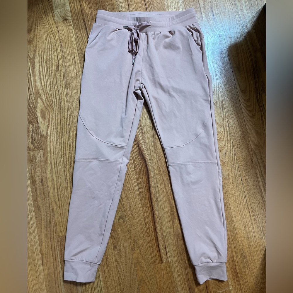 BuffBunny joggers like new!